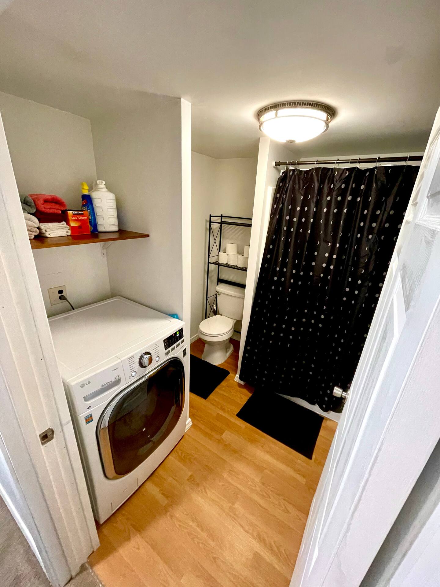 Kennydale Guest Suite (Upstairs) — photo 8